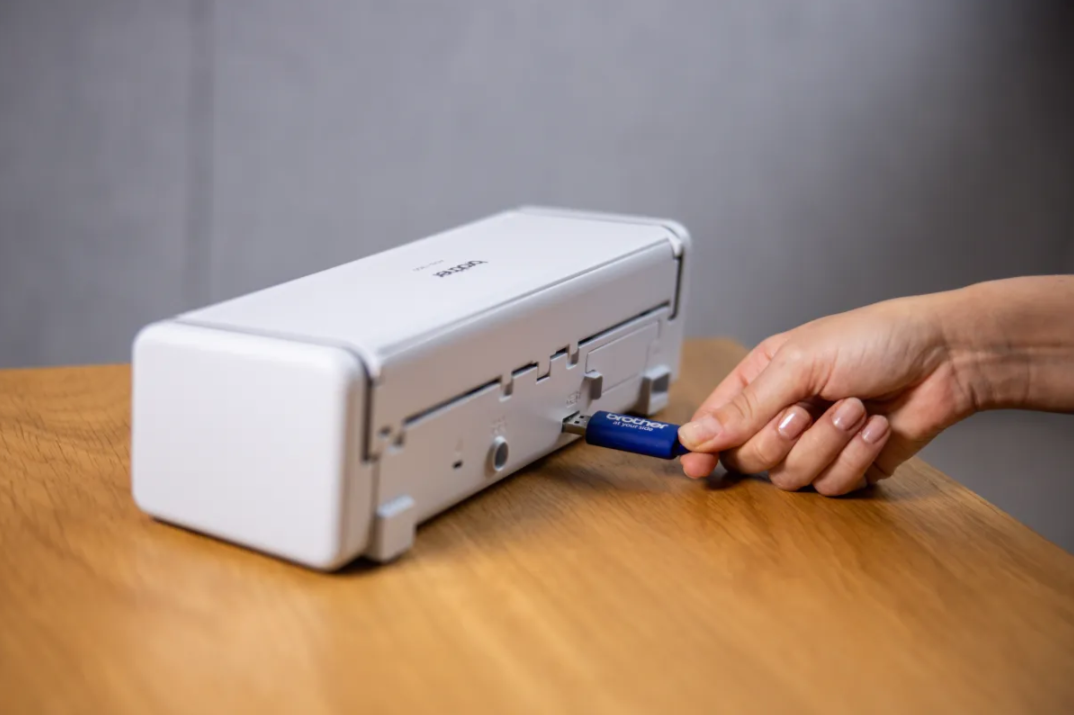 Portable scanner , brother portable scanner , small size fast sanner , scan to usb